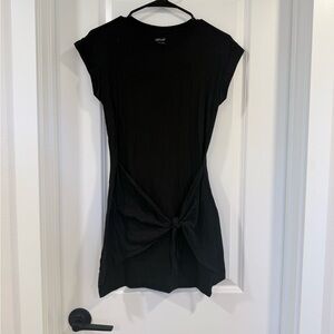 Aerie Black Short Sleeve Knot-Front Dress ✨